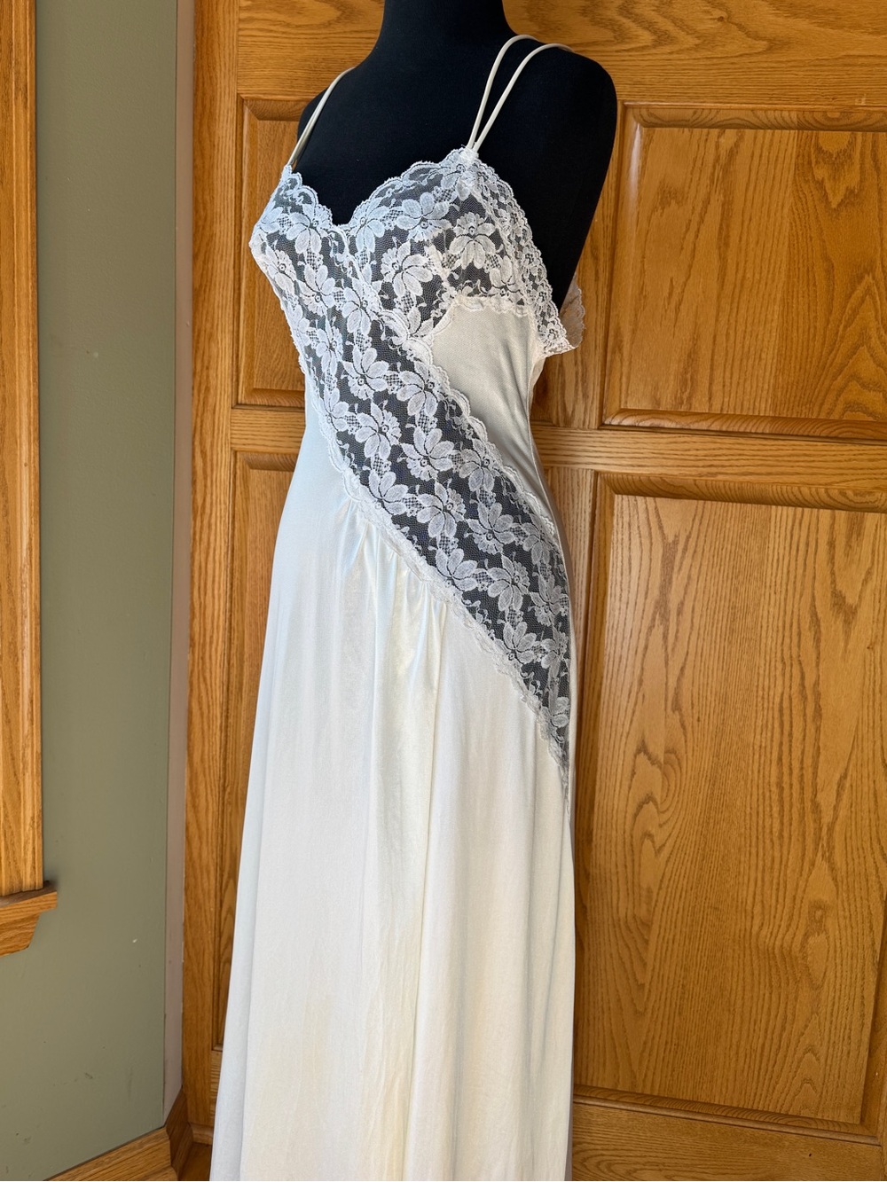 Vintage Ivory Lace Trim Nightgown Slip Dress Bias Cut Maxi - Picture 6 of 7